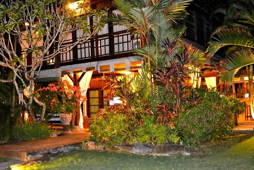 Villa Una 세미냑 0*,